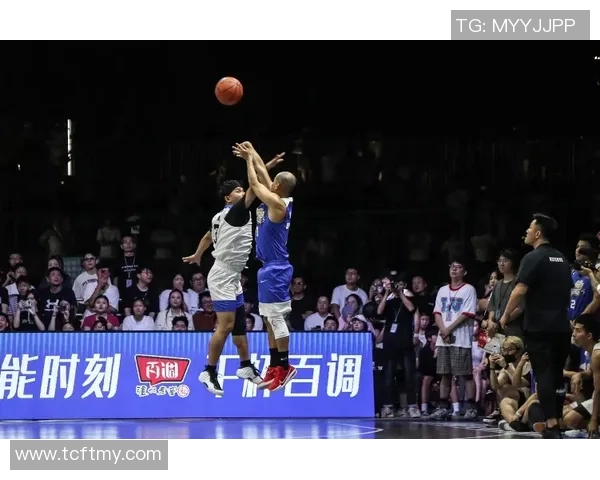 武艺与姚明的跨界对话:从篮球巨星到武术传承的心路历程 武艺与姚明的跨界对话:从篮球巨星到武术传承的心路历程