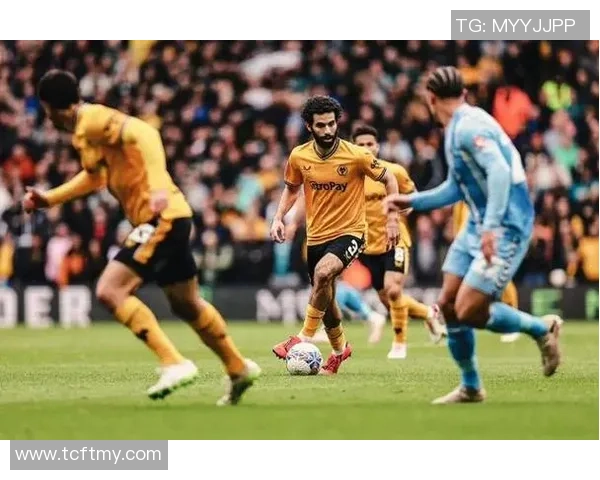 足总杯惊心动魄对决曼联与切尔西战成平局点球大战引发全场沸腾 足总杯惊心动魄对决曼联与切尔西战成平局点球大战引发全场沸腾