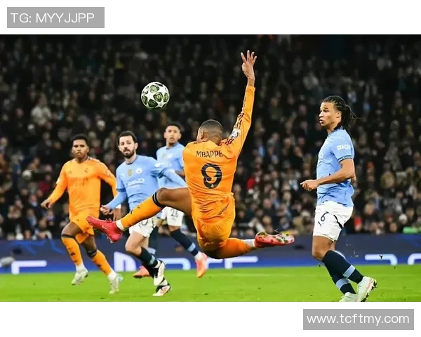 世界杯激战巴萨逆转曼城帽子戏法引发全场狂欢精彩集锦回顾 世界杯激战巴萨逆转曼城帽子戏法引发全场狂欢精彩集锦回顾