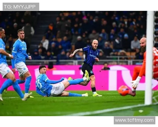 意甲激战巴萨险胜那不勒斯红牌争议引发全场热议与数据分析