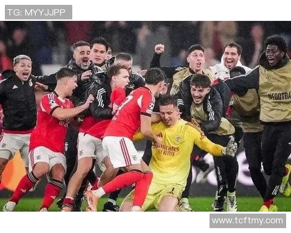 欧冠激战皇马逆转拜仁乌龙球成比赛转折点引爆全场激情