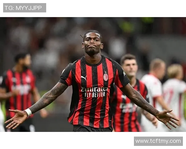 友谊赛精彩回顾AC米兰大胜巴黎圣日耳曼红牌事件引发全场热议